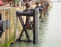 HDPE護舷貼面防沖板生產(chǎn)廠家價格科諾